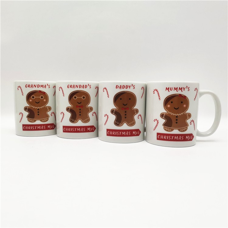 Christmas gingerbread mugs.jpg