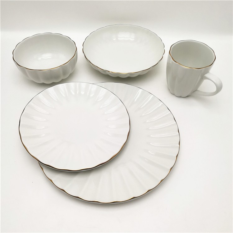 pumpkin dinnerware (40).jpg