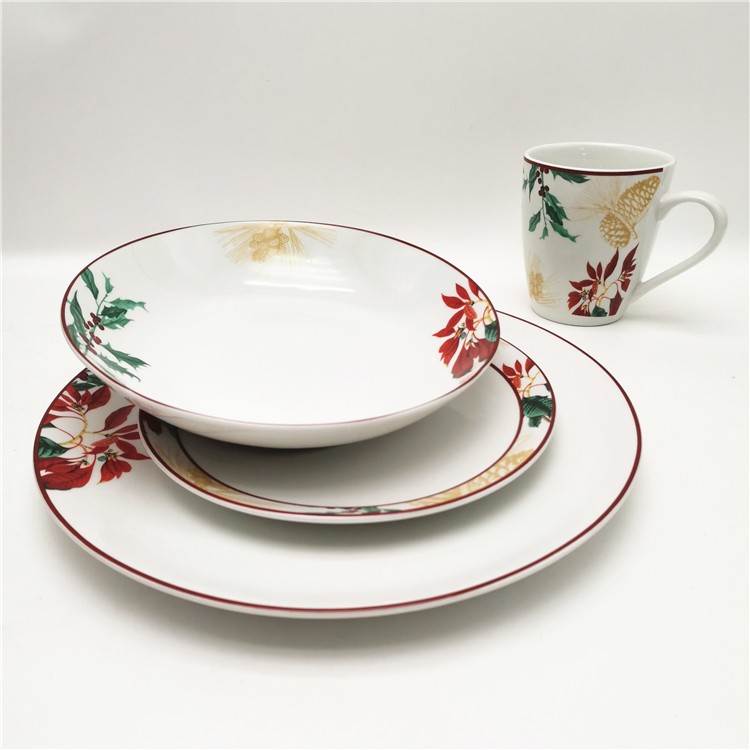 Merry Poinsettia dinner set.jpg Merry Poinsettia dinner set.jpg