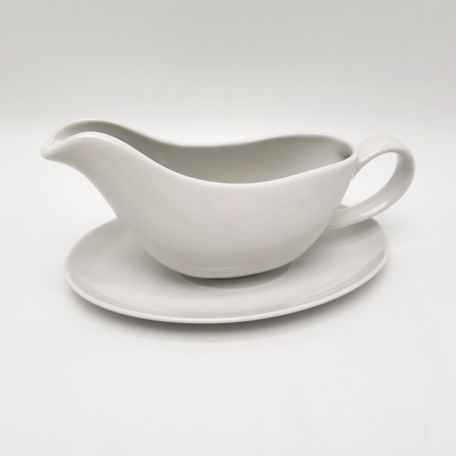 gravy boat and saucer.jpg
