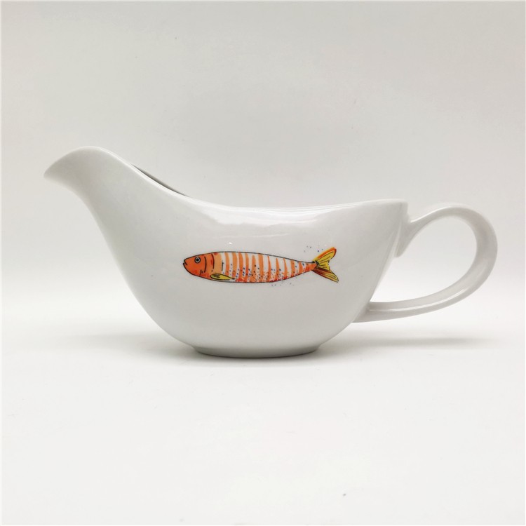 custom design gravy boat.jpg