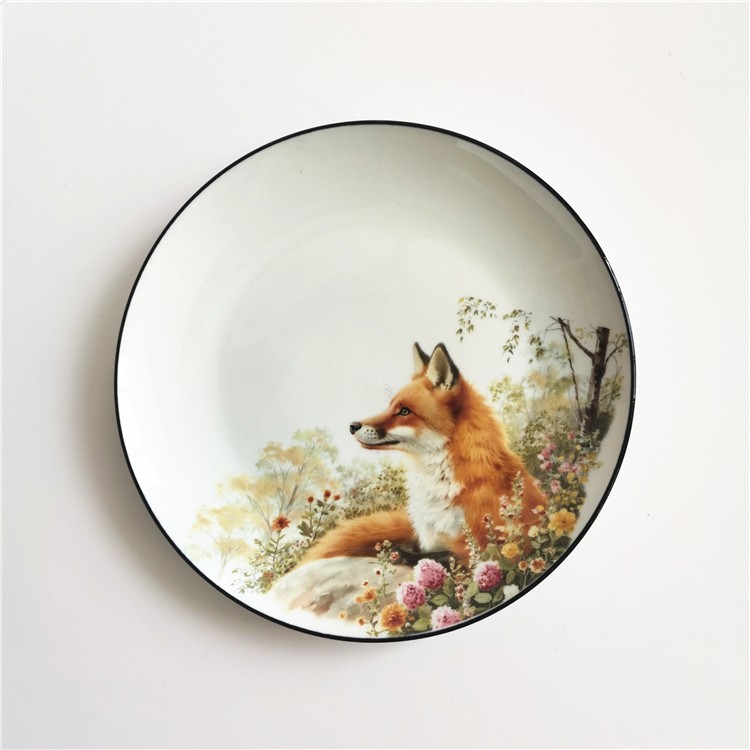 animal design dinner plates.jpg
