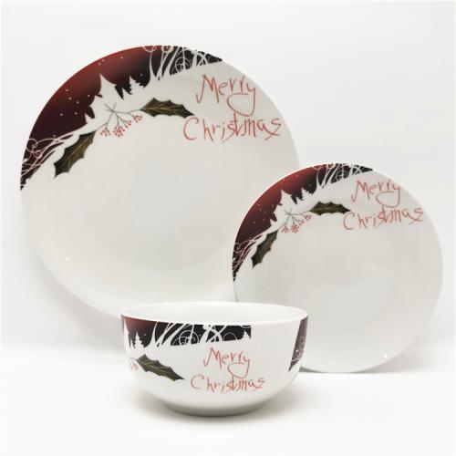 Celebrate Christmas in Style with Our Elegant Porcelain Dinnerware