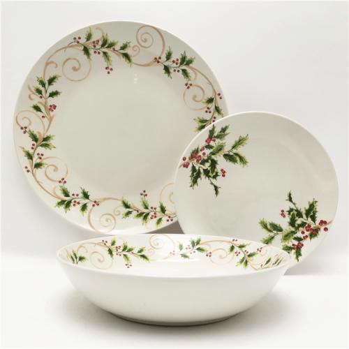 Elevate Your Christmas Dining with Our Exquisite Porcelain Dinnerware