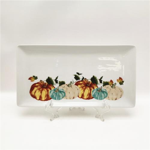 Fall in Love with Our Pumpkin-Themed Porcelain Platter!